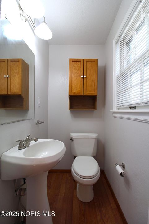 Tiny photo for 3511 Burton Avenue, Toledo, OH 43612 (MLS # 10000269)