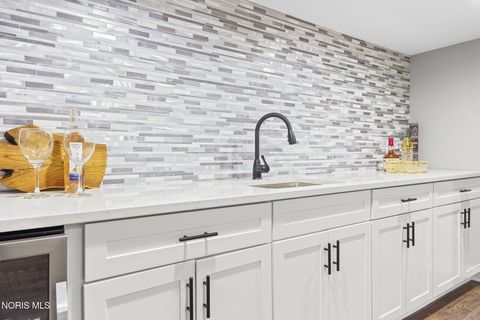 Tiny photo for 10659 Elk Drive, Findlay, OH 45840 (MLS # 10006112)