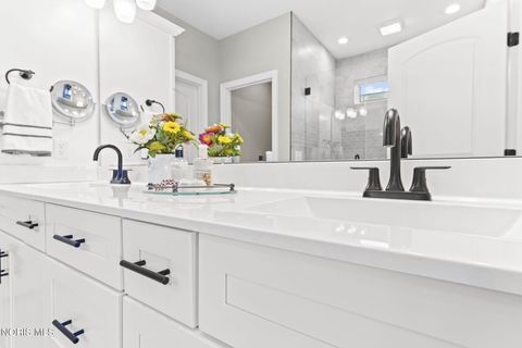 Tiny photo for 10659 Elk Drive, Findlay, OH 45840 (MLS # 10006112)