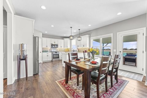 Tiny photo for 10659 Elk Drive, Findlay, OH 45840 (MLS # 10006112)