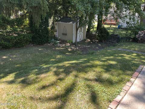 Tiny photo for 2625 Westbrook Drive, Toledo, OH 43613 (MLS # 10009109)