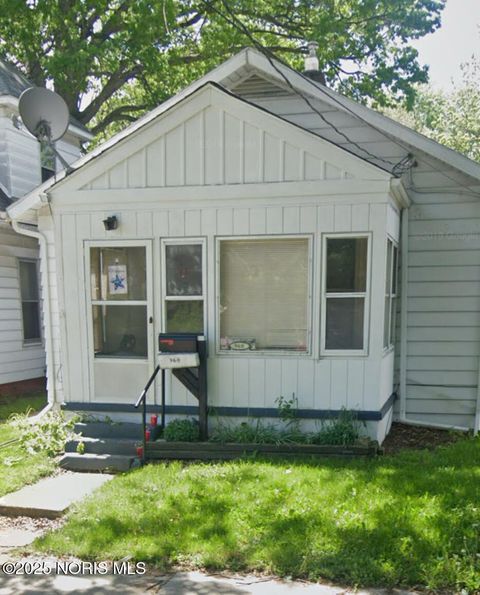 Photo of 960 Willow Avenue, Toledo, OH 43605 (MLS # 10001774)
