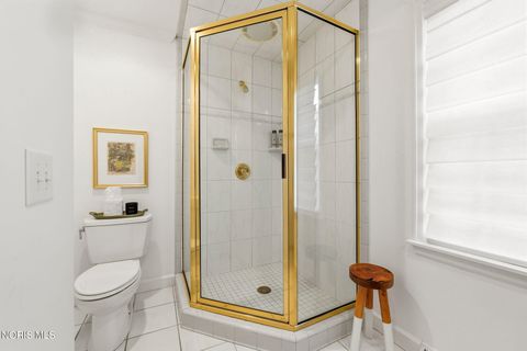 Tiny photo for 2442 Brookview Drive, Ottawa Hills, OH 43615 (MLS # 10005204)