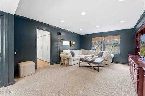 Tiny photo for 2442 Brookview Drive, Ottawa Hills, OH 43615 (MLS # 10005204)