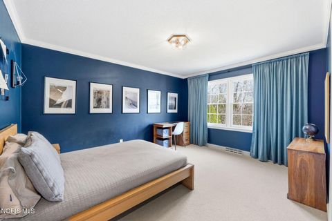 Tiny photo for 2442 Brookview Drive, Ottawa Hills, OH 43615 (MLS # 10005204)