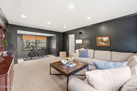 Tiny photo for 2442 Brookview Drive, Ottawa Hills, OH 43615 (MLS # 10005204)