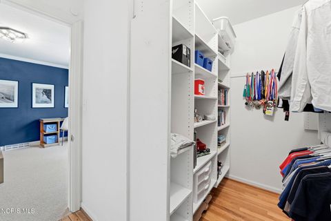 Tiny photo for 2442 Brookview Drive, Ottawa Hills, OH 43615 (MLS # 10005204)