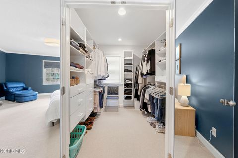 Tiny photo for 2442 Brookview Drive, Ottawa Hills, OH 43615 (MLS # 10005204)