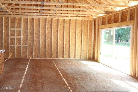 Tiny photo for 2141 Ellen Drive, Holland, OH 43528 (MLS # 10010153)