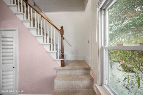 Tiny photo for 1821 Stahlwood Avenue, Toledo, OH 43613 (MLS # 10002421)