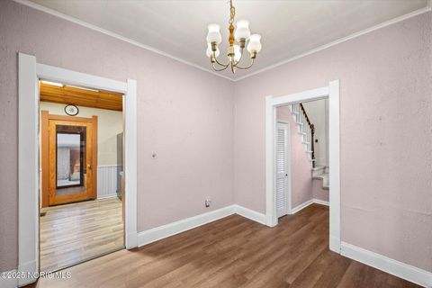 Tiny photo for 1821 Stahlwood Avenue, Toledo, OH 43613 (MLS # 10002421)