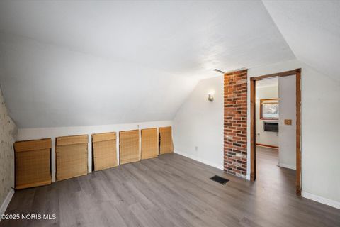 Tiny photo for 1821 Stahlwood Avenue, Toledo, OH 43613 (MLS # 10002421)