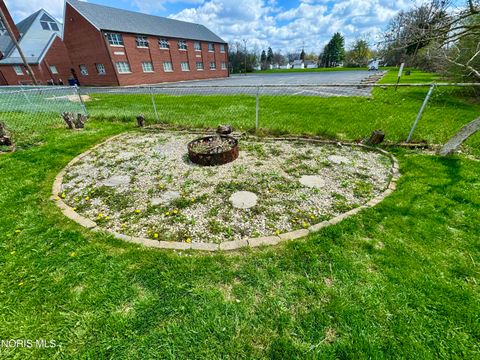 Tiny photo for 4541 S May Avenue, Toledo, OH 43614 (MLS # 10006368)