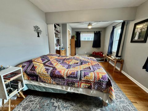 Tiny photo for 4541 S May Avenue, Toledo, OH 43614 (MLS # 10006368)