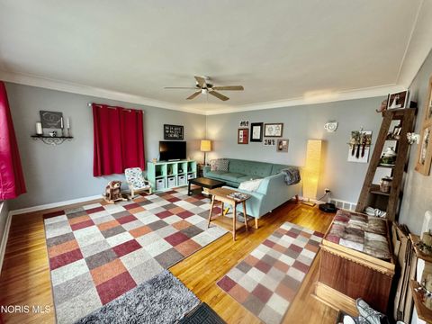 Tiny photo for 4541 S May Avenue, Toledo, OH 43614 (MLS # 10006368)