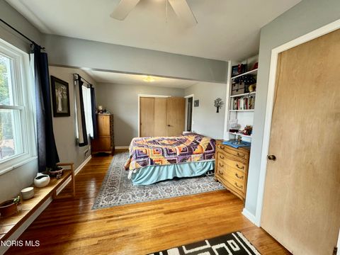 Tiny photo for 4541 S May Avenue, Toledo, OH 43614 (MLS # 10006368)