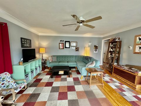 Tiny photo for 4541 S May Avenue, Toledo, OH 43614 (MLS # 10006368)