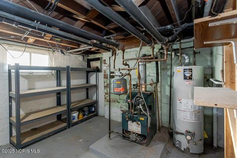 Tiny photo for 2310 Tremainsville Road, Toledo, OH 43613 (MLS # 10001209)