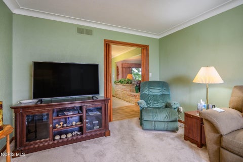 Tiny photo for 19970 Mccutcheonville Road, Pemberville, OH 43450 (MLS # 10012098)
