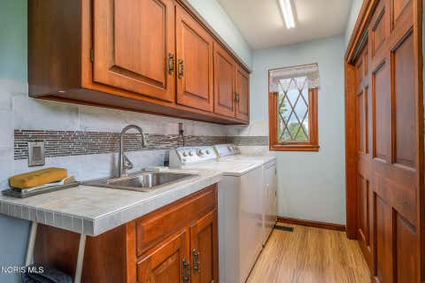 Tiny photo for 19970 Mccutcheonville Road, Pemberville, OH 43450 (MLS # 10012098)