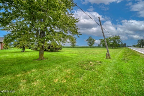 Tiny photo for 19970 Mccutcheonville Road, Pemberville, OH 43450 (MLS # 10012098)