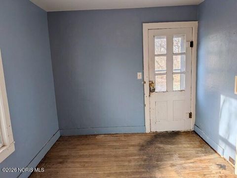 Tiny photo for 934 Holgate Avenue, Defiance, OH 43512 (MLS # 10002815)