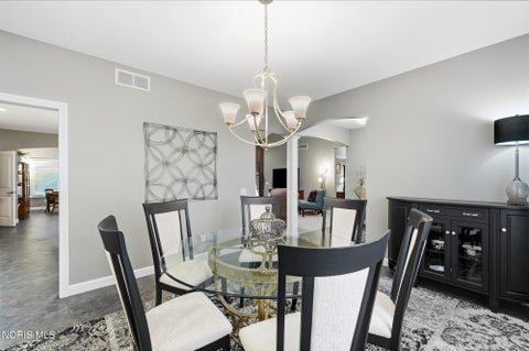 Tiny photo for 221 Princeton Avenue, Bowling Green, OH 43402 (MLS # 10014754)