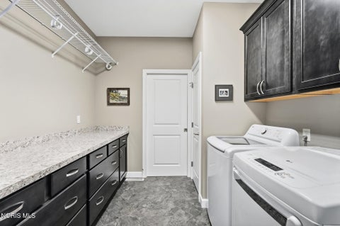 Tiny photo for 221 Princeton Avenue, Bowling Green, OH 43402 (MLS # 10014754)