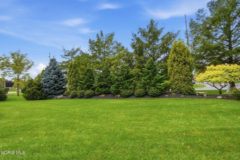 Tiny photo for 221 Princeton Avenue, Bowling Green, OH 43402 (MLS # 10014754)