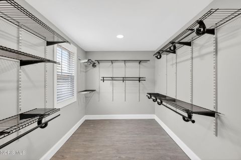 Tiny photo for 2711 Gunckel Boulevard, Toledo, OH 43606 (MLS # 10004895)