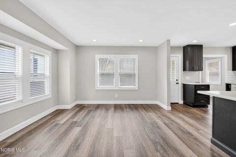 Tiny photo for 2711 Gunckel Boulevard, Toledo, OH 43606 (MLS # 10004895)