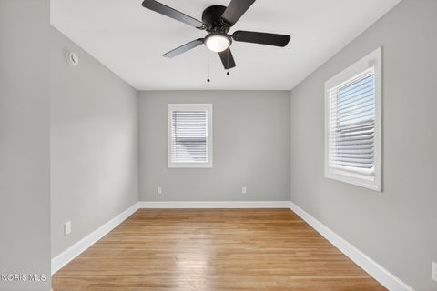 Tiny photo for 2711 Gunckel Boulevard, Toledo, OH 43606 (MLS # 10004895)