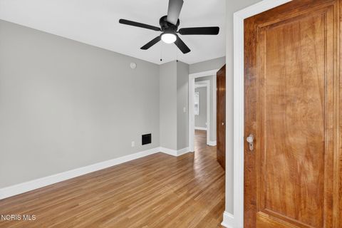 Tiny photo for 2711 Gunckel Boulevard, Toledo, OH 43606 (MLS # 10004895)