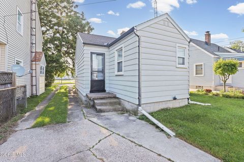 Tiny photo for 4755 288th Street, Toledo, OH 43611 (MLS # 10007959)