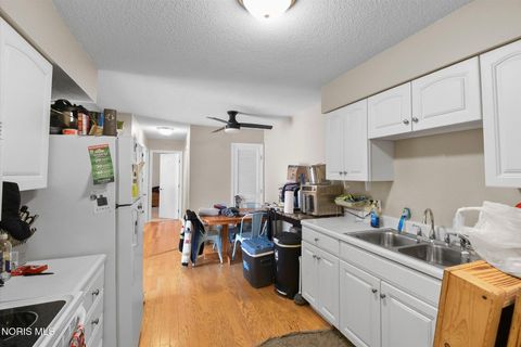 Tiny photo for 4515 W Bancroft Street # 28, Toledo, OH 43615 (MLS # 10005186)