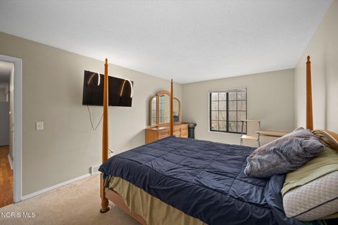 Tiny photo for 4517 W Bancroft Street # 28, Toledo, OH 43615 (MLS # 10005186)