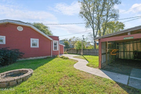 Tiny photo for 5323 Collomore Road, Toledo, OH 43615 (MLS # 10014519)