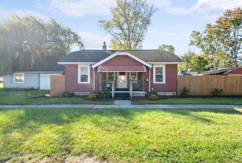 Photo of 5323 Collomore Road, Toledo, OH 43615 (MLS # 10014519)