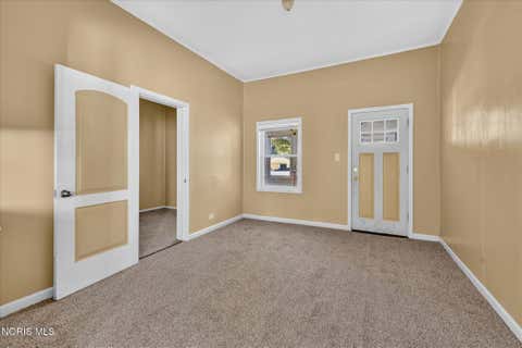 Tiny photo for 571 Viking Street, Toledo, OH 43605 (MLS # 10011027)