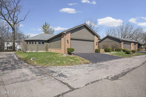 Tiny photo for 1 Abbey Road, Perrysburg, OH 43551 (MLS # 10005142)