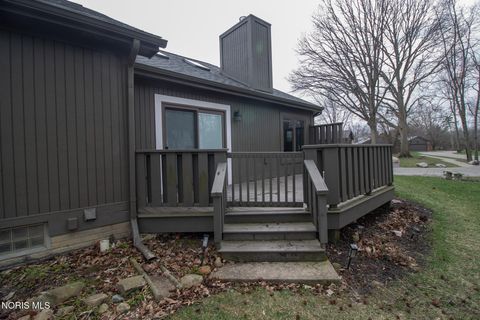 Tiny photo for 1 Abbey Road, Perrysburg, OH 43551 (MLS # 10005142)