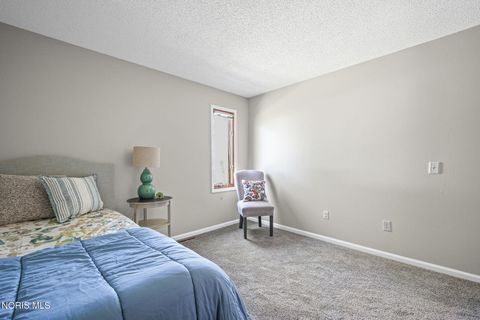 Tiny photo for 1 Abbey Road, Perrysburg, OH 43551 (MLS # 10005142)