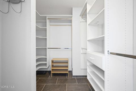 Tiny photo for 1 Abbey Road, Perrysburg, OH 43551 (MLS # 10005142)