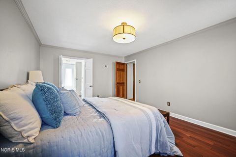 Tiny photo for 1 Abbey Road, Perrysburg, OH 43551 (MLS # 10005142)