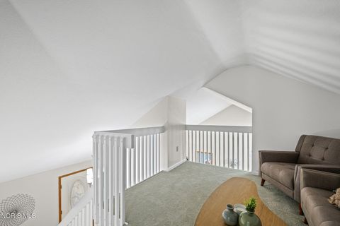 Tiny photo for 1 Abbey Road, Perrysburg, OH 43551 (MLS # 10005142)