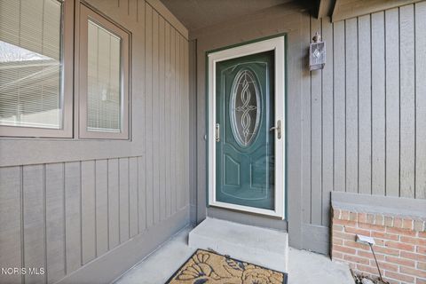 Tiny photo for 1 Abbey Road, Perrysburg, OH 43551 (MLS # 10005142)