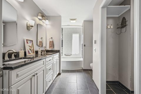 Tiny photo for 1 Abbey Road, Perrysburg, OH 43551 (MLS # 10005142)