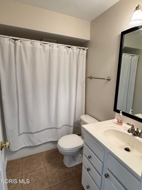 Tiny photo for 10126 S Shannon Hills Drive, Perrysburg, OH 43551 (MLS # 10005162)