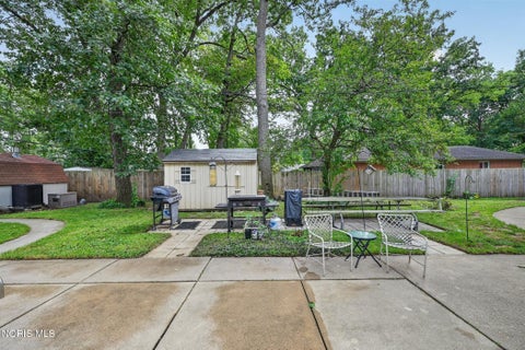 Tiny photo for 5154 Fairgreen Drive, Toledo, OH 43613 (MLS # 10014189)