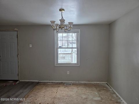 Tiny photo for 735 Southbriar Road, Toledo, OH 43607 (MLS # 10003615)
